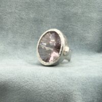 Cocktailring med stor ametist