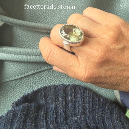 Bold cocktailring i silver med facetterad prasiolit, handgjord Bold cocktailring i silver med facetterad prasiolit, handgjord