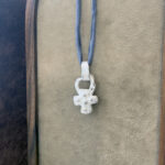 The Crux 004, silverkors med strukturerad yta - Bild 3