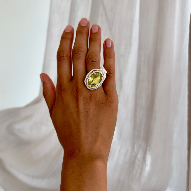 Unik silverring med citrin- made in Sweden